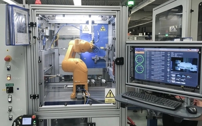 史陶比尔机器人助力汽车门锁系统自动化X射线检测
